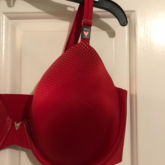 Victoria’s Secret bra - Picture 2 of 5